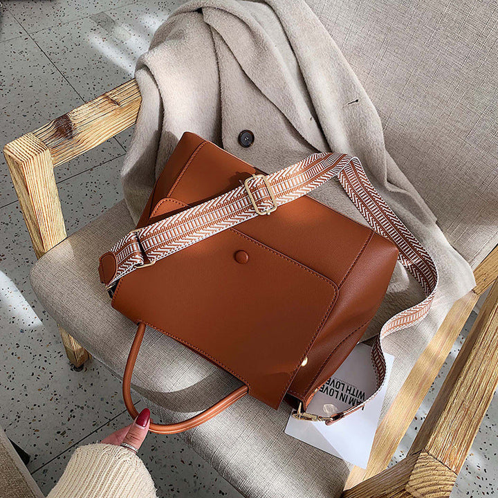 Atmospheric Fashion Messenger Bag Stylish & Trendy Women's Handbag