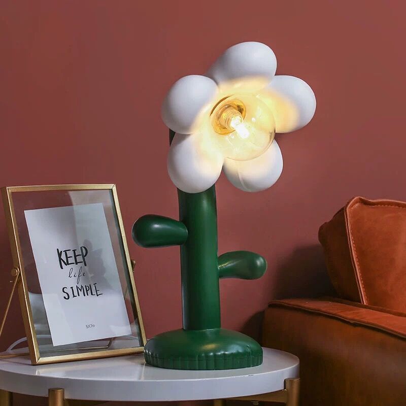 modern-creative-personalized-flower-table-lamp