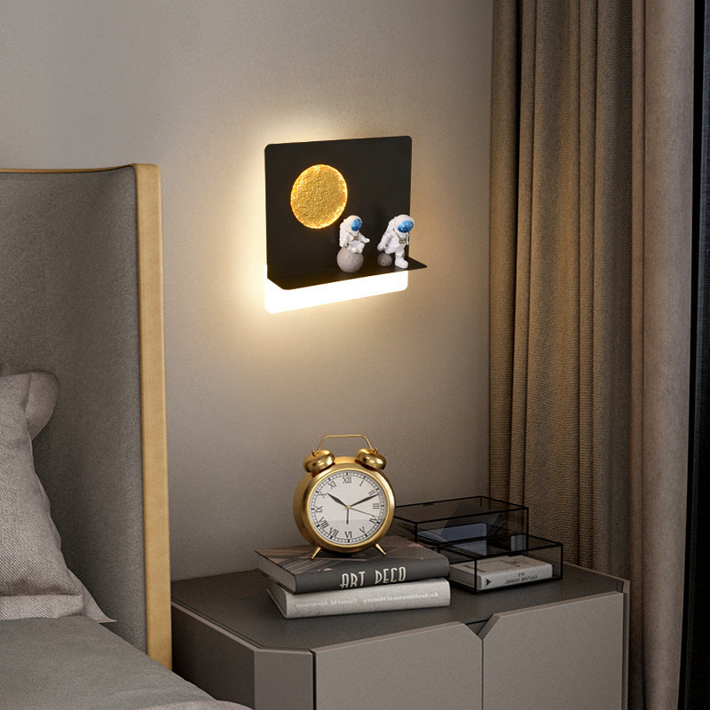 bedroom-bedside-astronaut-shaped-shelf-wall-lamp