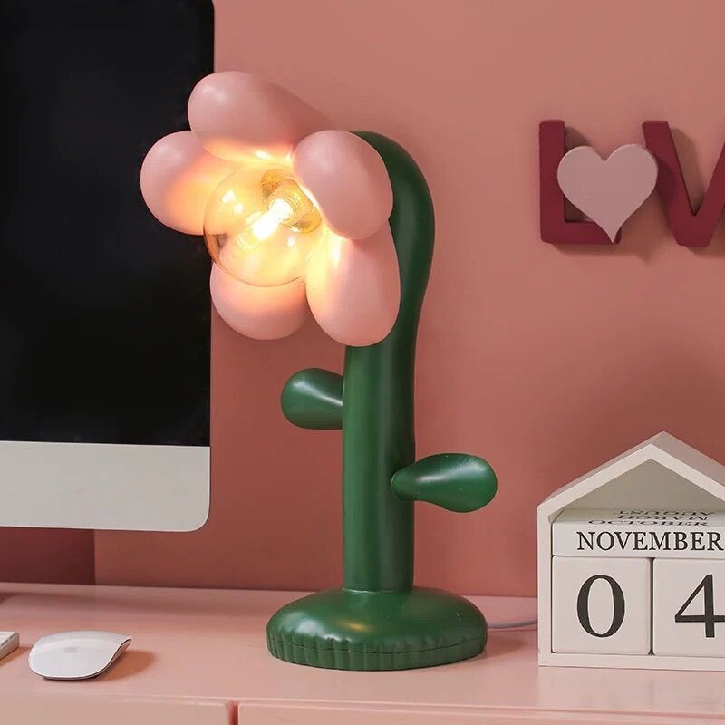 modern-creative-personalized-flower-table-lamp