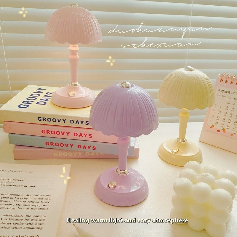 cute-jellyfish-small-night-lamp-mini-and-simple-table-lamp-ornaments