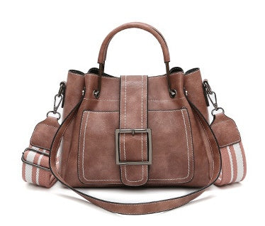 Sporty Ella Handbag Sleek & Stylish Women's Bag – No Studs